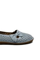 Imagine Mocasini bleu din piele naturală cu perforații și fundiță MIR181