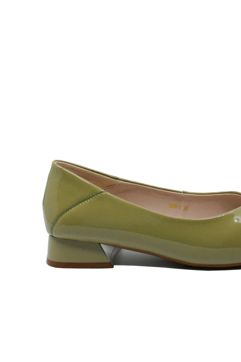 Imagine Pantofi olive din lac, cu cataramă aurie FNX1595