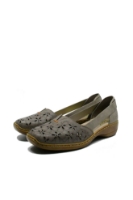 Imagine Mocasini damă din piele naturală bej cu model floral RIK41356-64