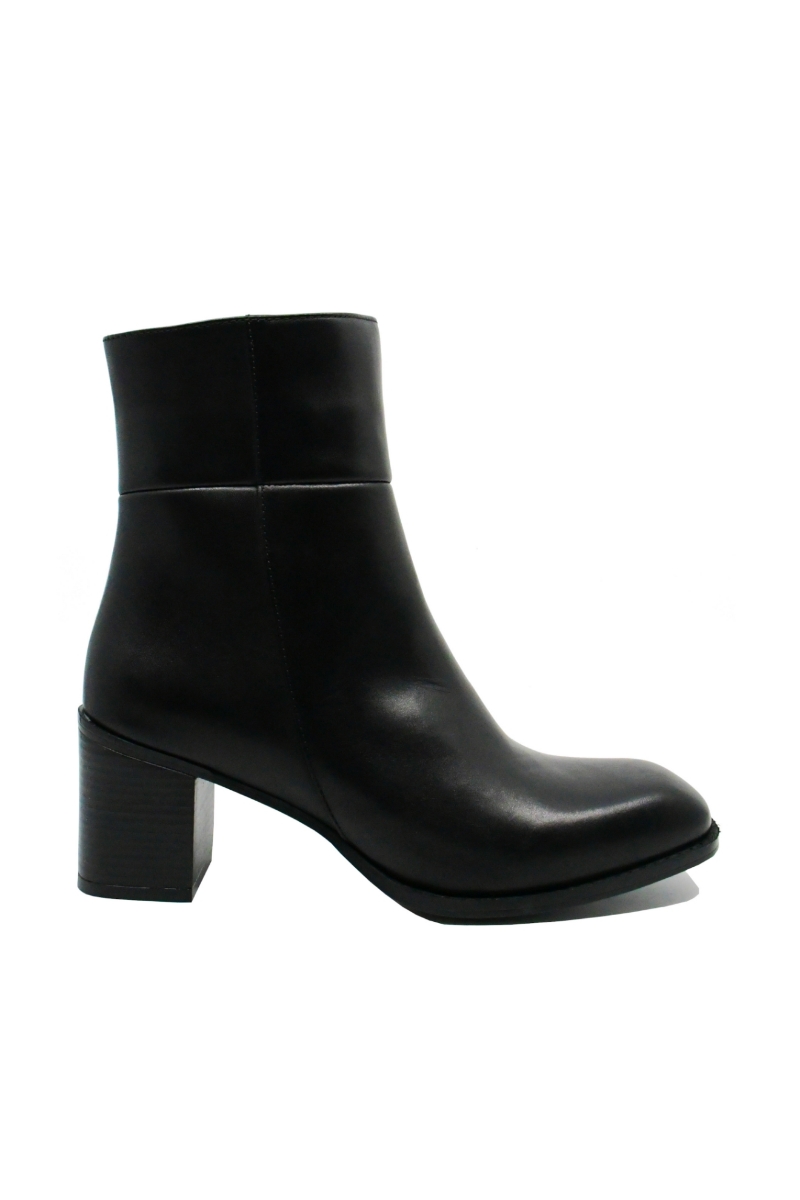 Imagine Botine negre din piele naturală, cu toc bloc și vârf pătrat CASP66350