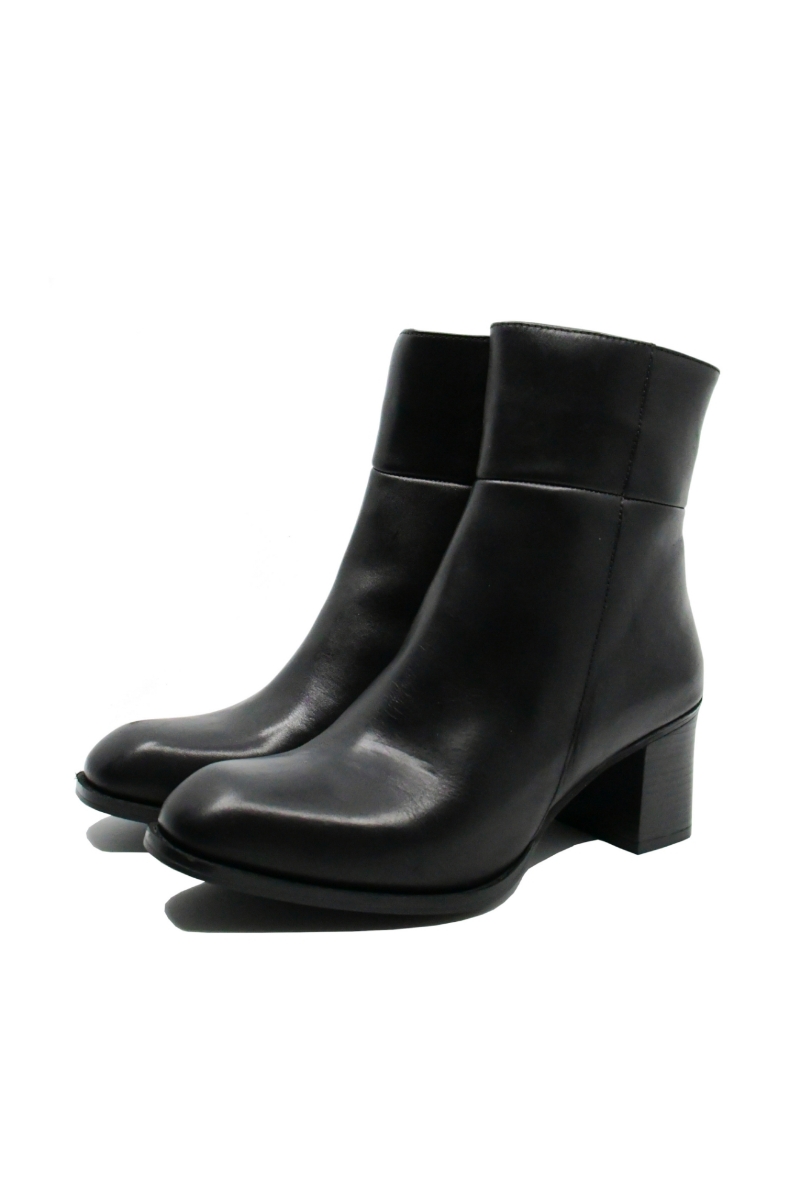 Imagine Botine negre din piele naturală, cu toc bloc și vârf pătrat CASP66350
