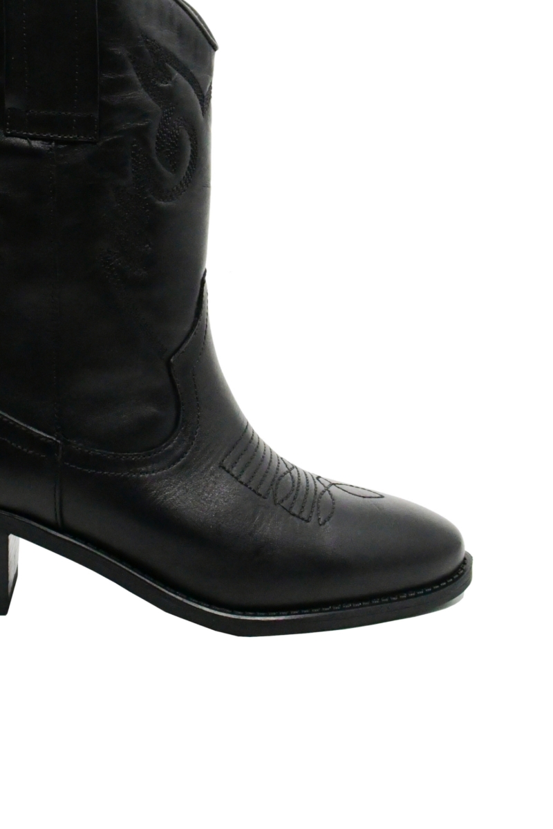 Imagine Ghete damă ciocate negre din piele naturală CASP06088