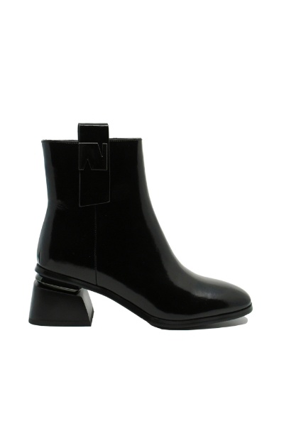 Imagine Botine negre din lac, cu toc evazat și vârf pătrat FLG3768