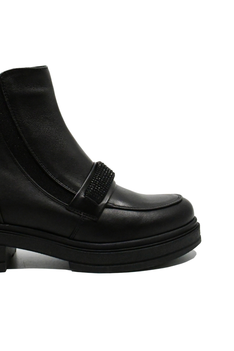 Imagine Ghete damă negre din piele naturală, cu inserții sparkle FLO380