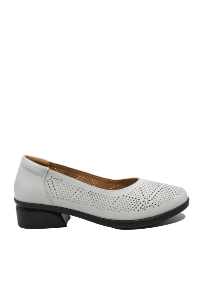 Imagine Pantofi vară damă albi din piele naturală cu model perforat OTR140029