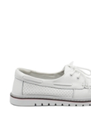 Imagine Mocasini damă albi din piele naturală cu perforații FNX98104