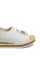 Imagine Sandale damă wedge, albe, cu logo medalion decorativ RIK62902-80
