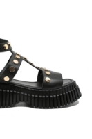 Imagine Sandale platformă negre din piele naturală, bătute cu capse aurii MIR307