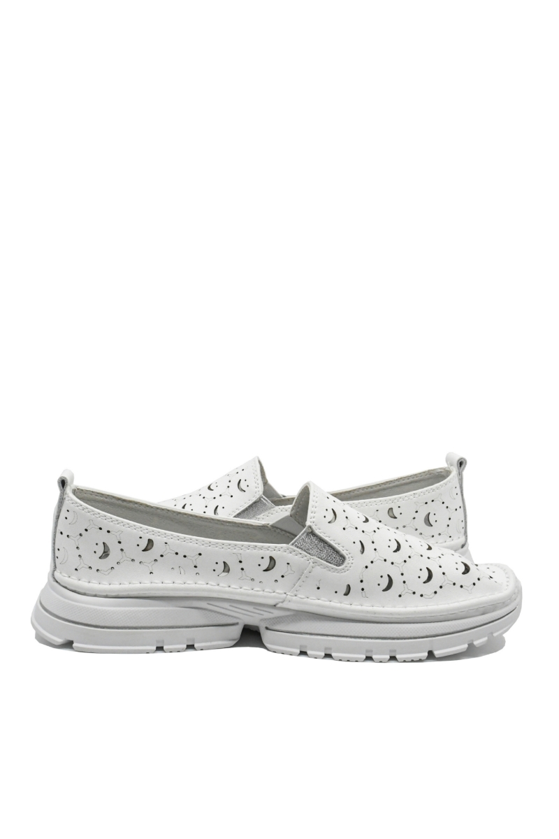 Imagine Mocasini damă albi din piele naturală, cu model perforat FNX242