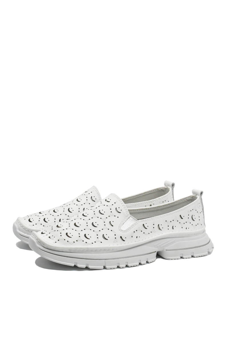 Imagine Mocasini damă albi din piele naturală, cu model perforat FNX242