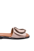 Imagine Saboți plați roz pudră din piele naturală, cu cataramă supradimensionată MIR0008