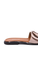 Imagine Saboți plați roz pudră din piele naturală, cu cataramă supradimensionată MIR0008