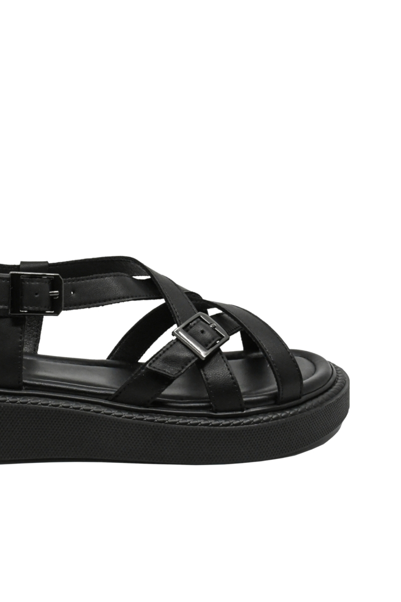 Imagine Sandale casual cu curelușe și catarame, negre din piele naturală OTR60005