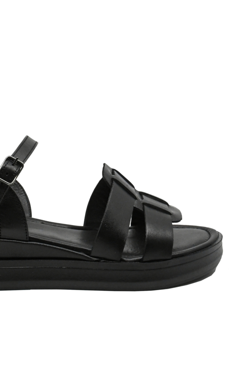 Imagine Sandale damă joase, negre din piele naturală GORD29