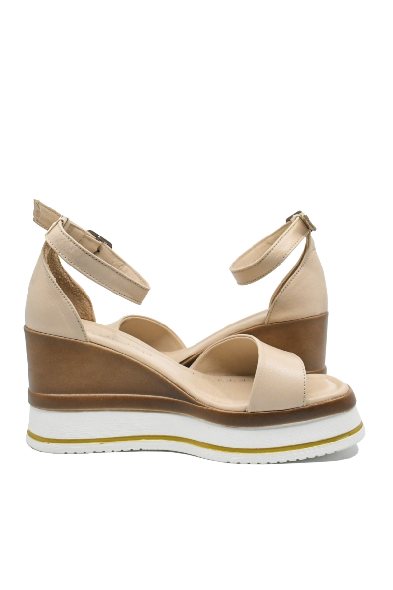 Imagine Sandale wedge cu baretă pe gleznă, bej din piele naturală GOR230