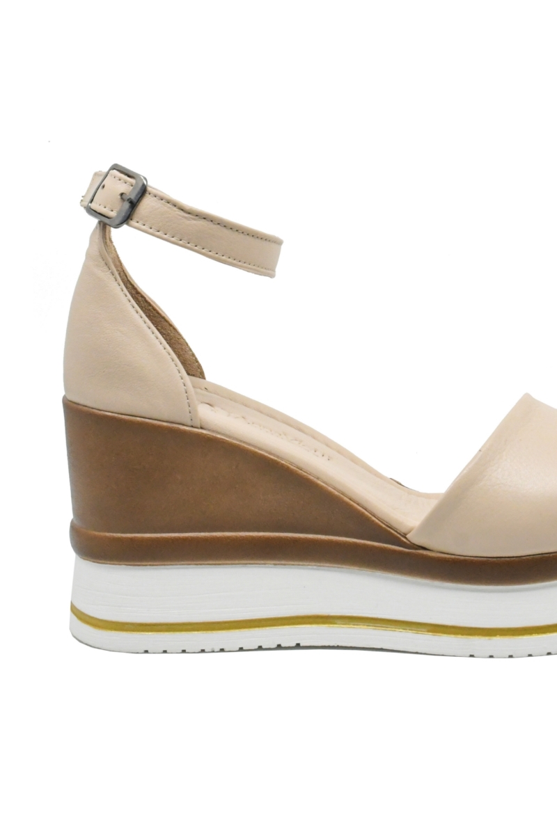 Imagine Sandale wedge cu baretă pe gleznă, bej din piele naturală GOR230