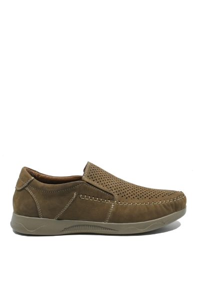 Imagine Mocasini maro deschis din piele întoarsă, cu perforații și cusături decorative GOR330
