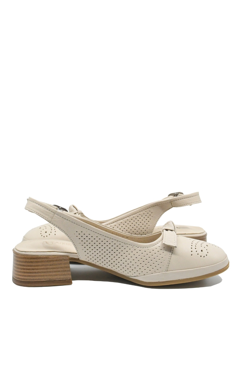 Imagine Pantofi decupați bej din piele naturală cu aspect perforat GOR5682