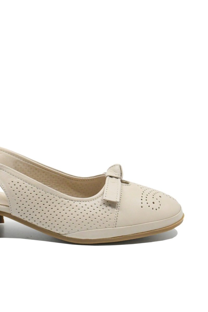 Imagine Pantofi decupați bej din piele naturală cu aspect perforat GOR5682