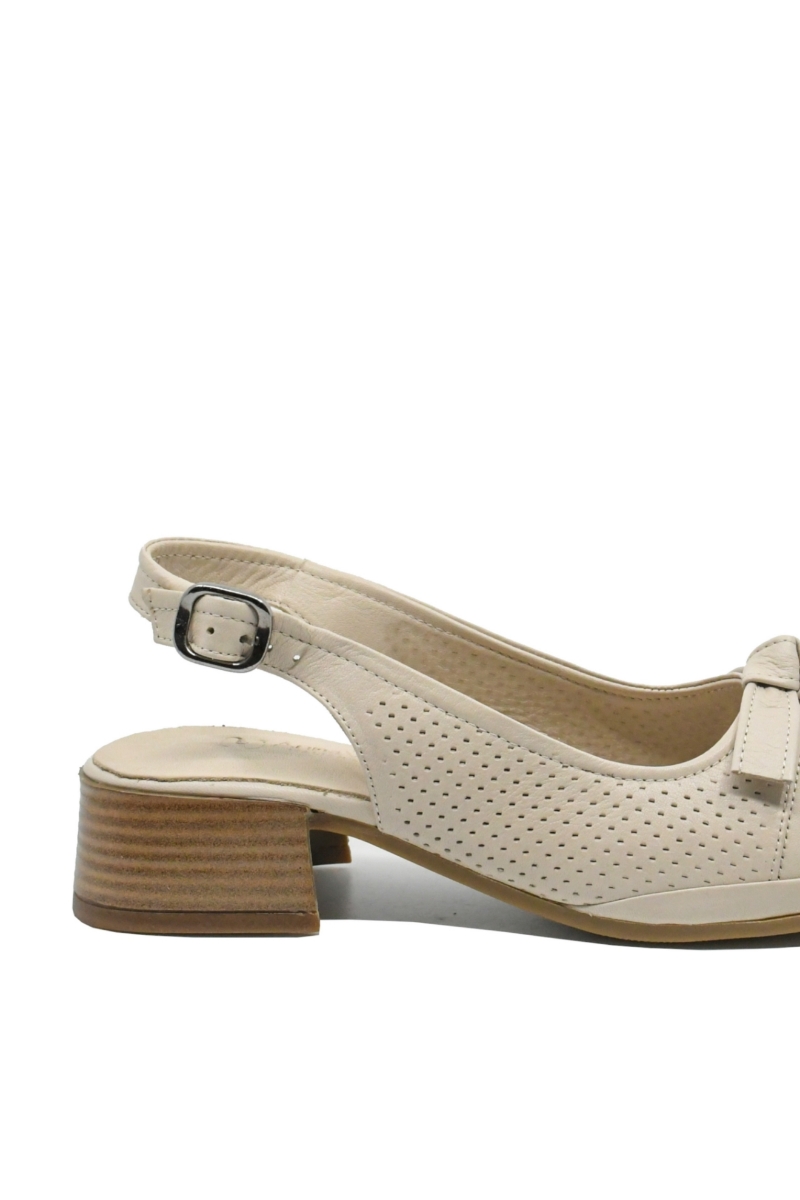 Imagine Pantofi decupați bej din piele naturală cu aspect perforat GOR5682