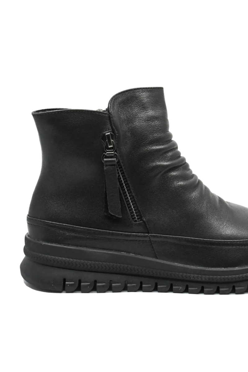 Imagine Ghete ankle cu două fermoare, negre, din piele naturală FLG1066