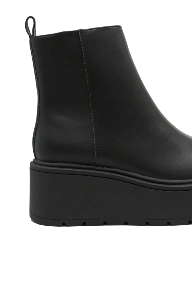 Imagine Ghete damă cu platformă wedge, negre, din piele naturală GOR10720