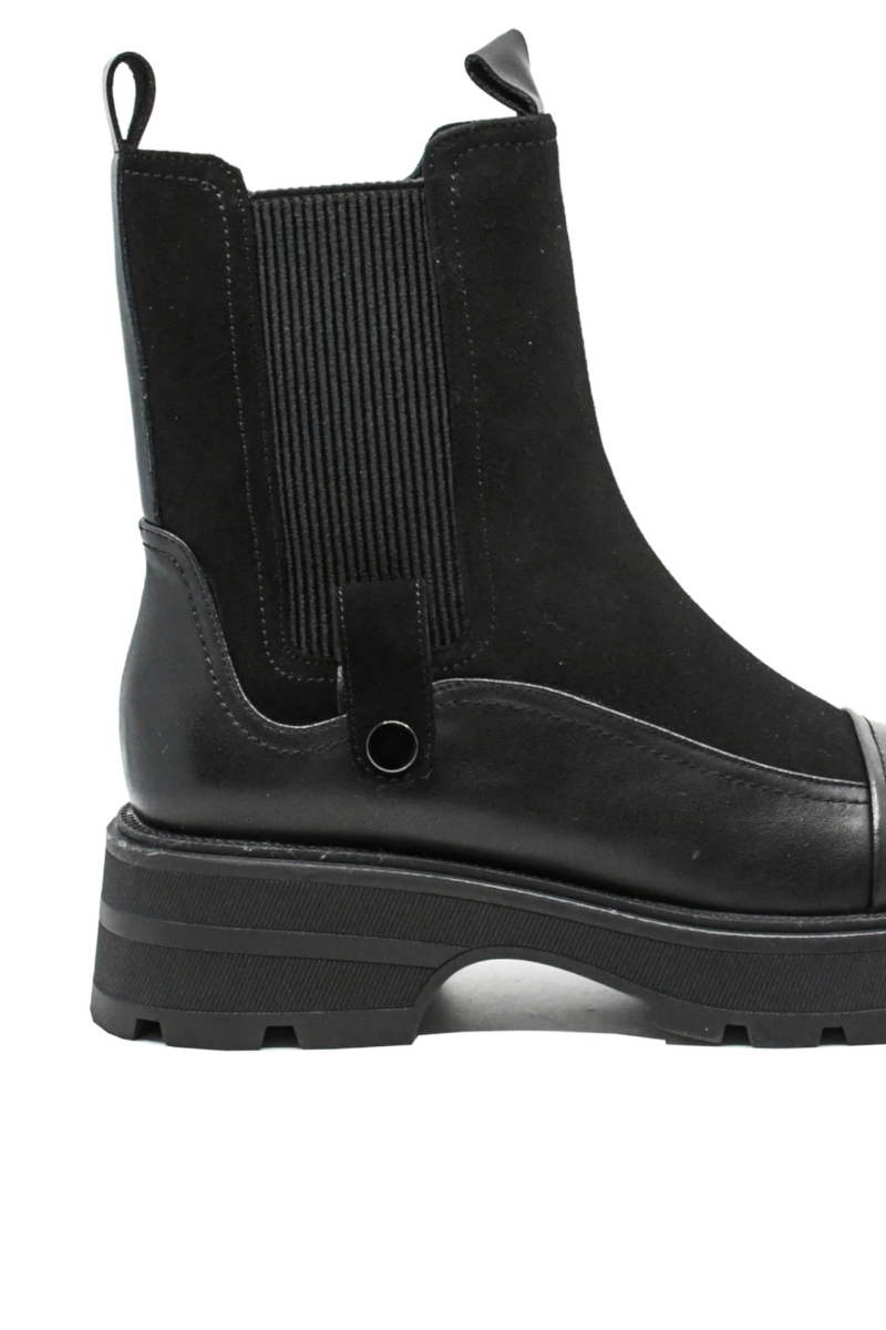 Imagine Ghete damă cu platformă, negre, din piele întoarsă cu panou elastic GOR6010NV