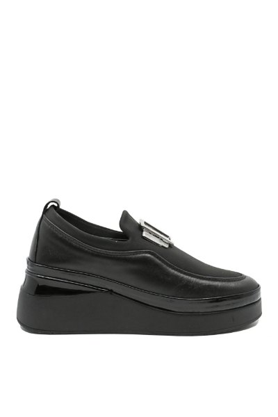 Imagine Pantofi slip-on flexibili cu talpa înaltă, negri din piele naturală MIR24232409