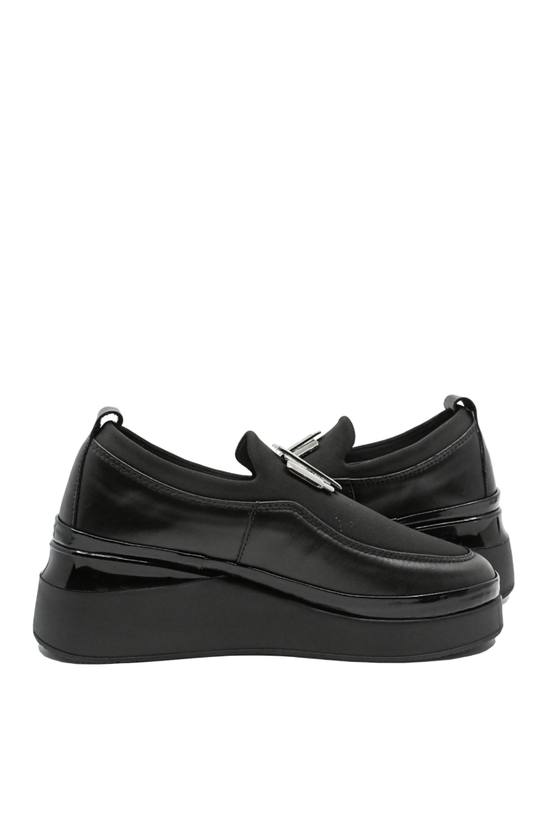 Imagine Pantofi slip-on flexibili cu talpa înaltă, negri din piele naturală MIR24232409