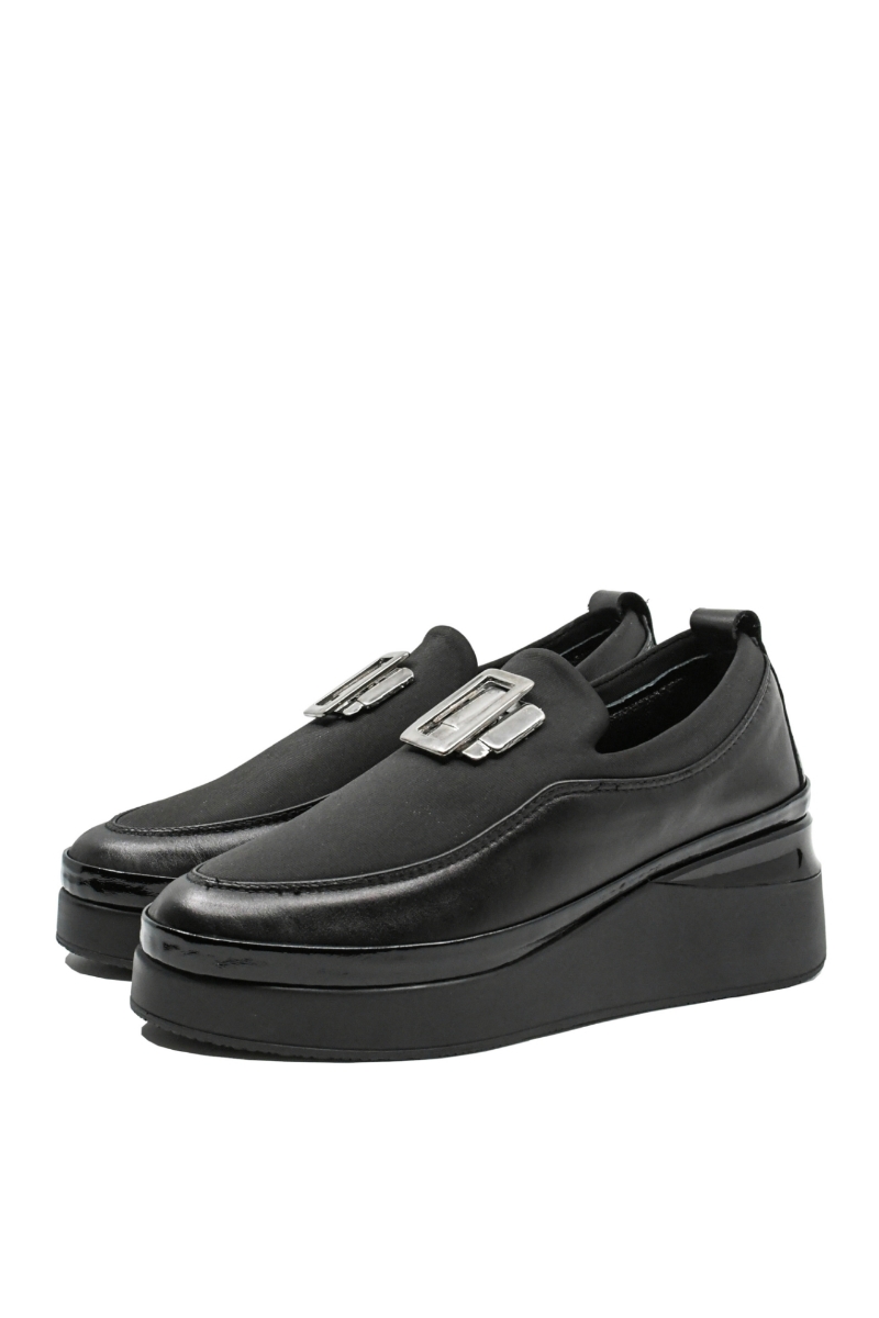Imagine Pantofi slip-on flexibili cu talpa înaltă, negri din piele naturală MIR24232409