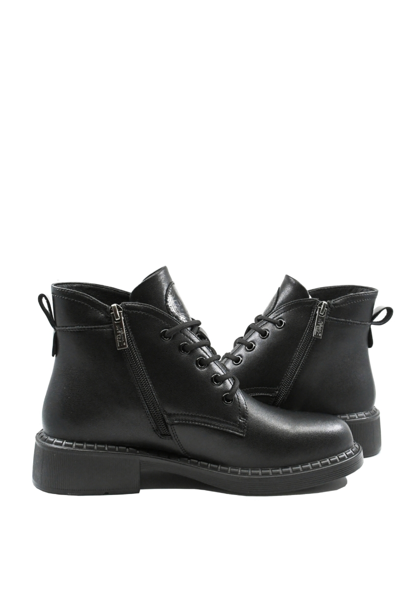 Imagine Ghete joase din piele naturală negre, cu șiret decorativ OTR550026