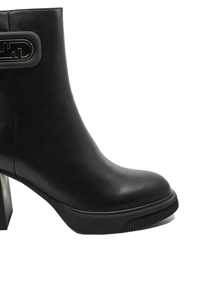 Imagine Botine ankle damă cu toc înalt, negre, din piele naturală GOR696