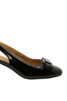 Imagine Pantofi decupați cu vârf pătrat și fundiță, negri din lac GOR6290