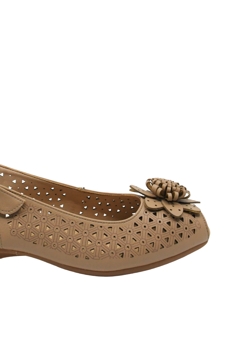 Imagine Sandale comode light brown din piele naturală, cu modele geometrice OTR460019